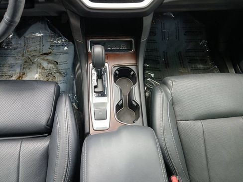 Used 2023 Subaru Ascent Touring AWD/4WD image 15