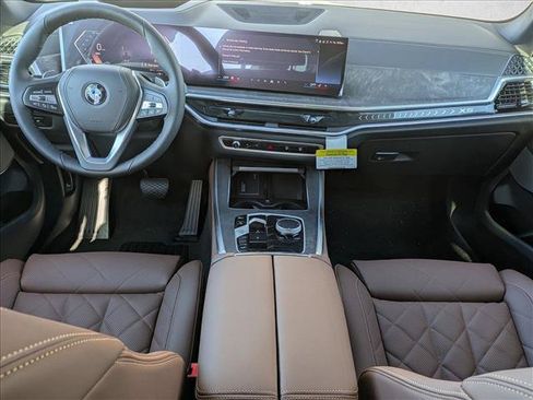 Used 2026 BMW X5 xDrive40i AWD/4WD image 16