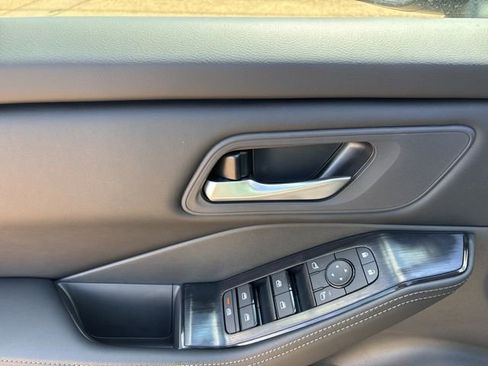 New 2026 Nissan Rogue SV FWD image 11