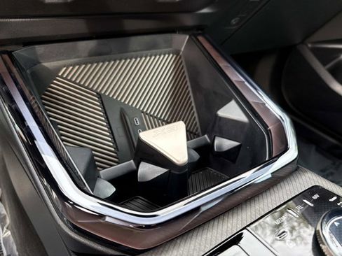 Certified 2025 BMW X3 xDrive30i w/ Convenience Package image 31