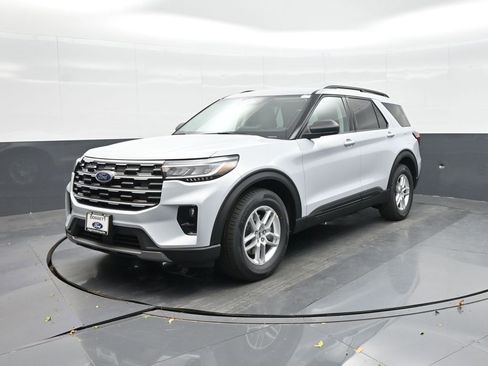 New 2026 Ford Explorer Active image 1