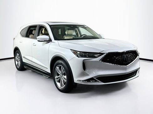 Used 2022 Acura MDX SH-AWD image 3