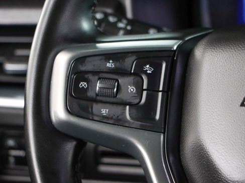 Used 2023 Chevrolet Suburban LT image 14