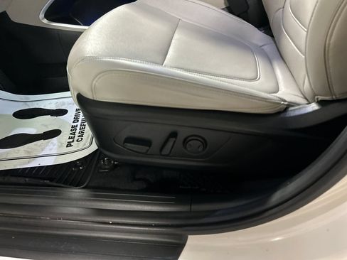 Used 2024 Hyundai Tucson Limited AWD/4WD image 11