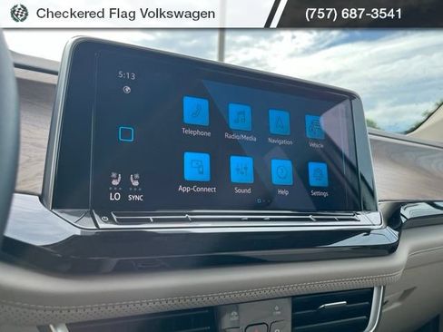Used 2026 Volkswagen Atlas SE AWD/4WD image 40