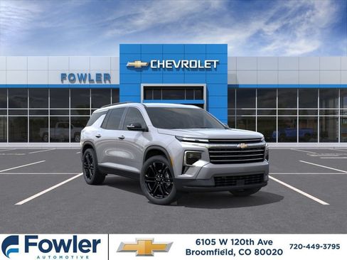 New 2026 Chevrolet Traverse LT w/ Driver Confidence Package AWD/4WD image 1