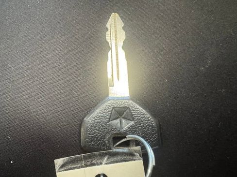 Used 1997 Dodge Ram 1500 Truck Laramie AWD/4WD image 36