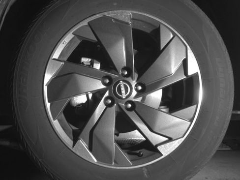 Used 2025 Nissan Rogue SV AWD/4WD image 15