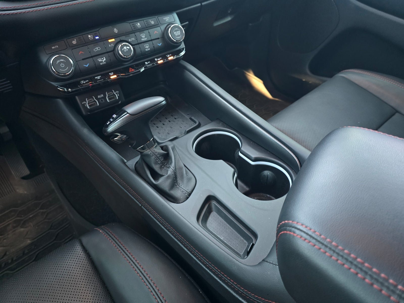 Used 2026 Dodge Durango GT AWD/4WD image 16