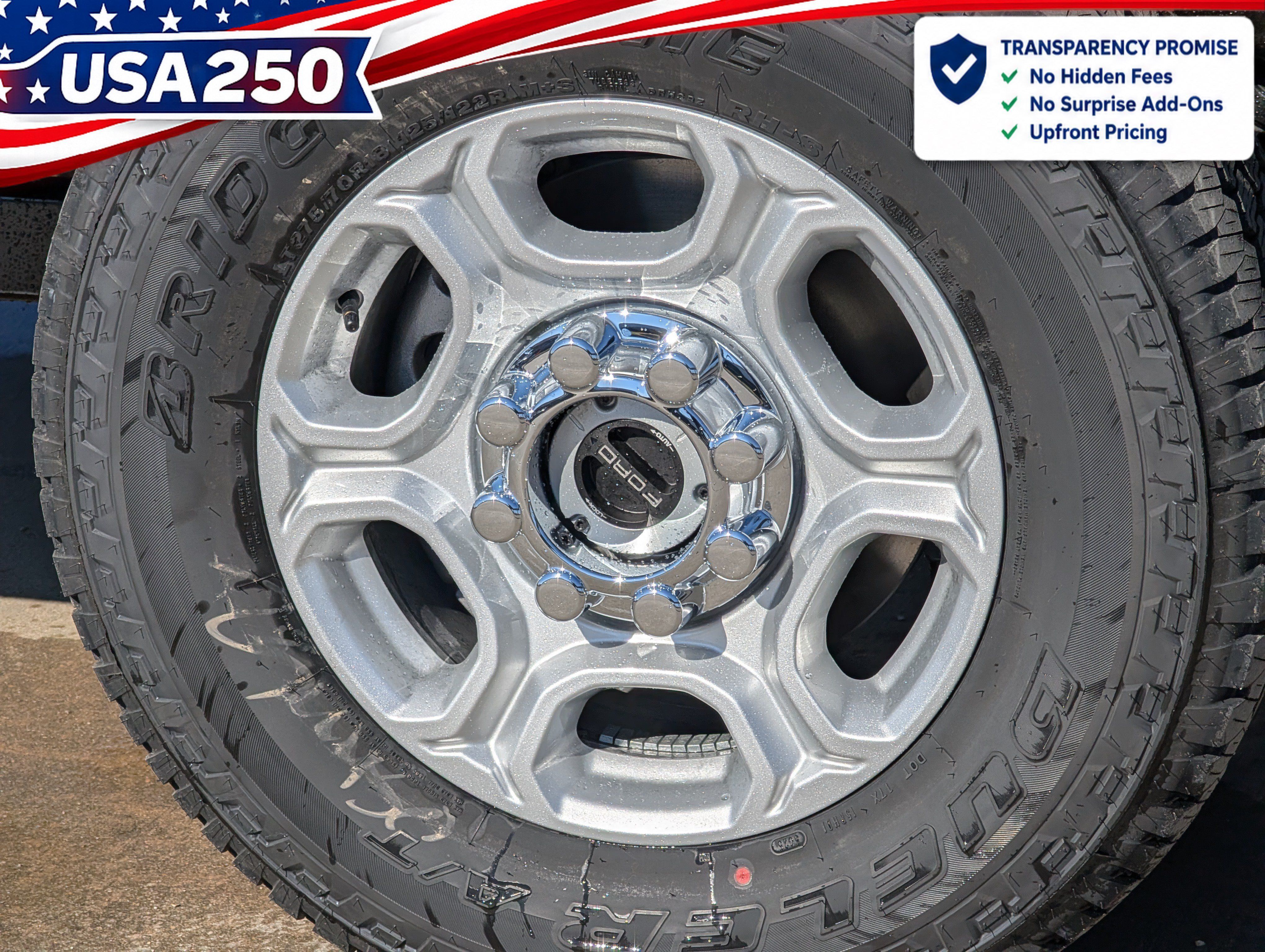 New 2026 Ford F250 XLT w/ XLT Premium Package AWD/4WD image 9