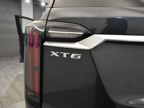Used 2023 Cadillac XT6 Sport w/ Technology Package AWD/4WD image 41