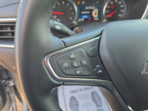 Used 2024 Chevrolet Equinox LT image 23