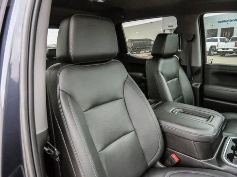 Used 2021 GMC Sierra 1500 SLT image 16