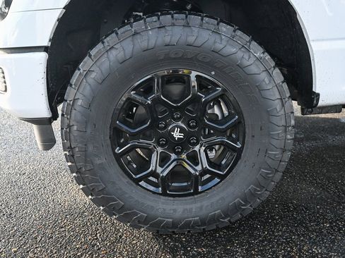 New 2025 Ford F150 XLT w/ Equipment Group 301A Standard image 12