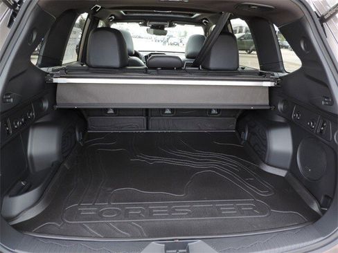 New 2025 Subaru Forester Limited image 12