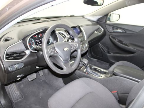 Used 2023 Chevrolet Malibu LT image 21