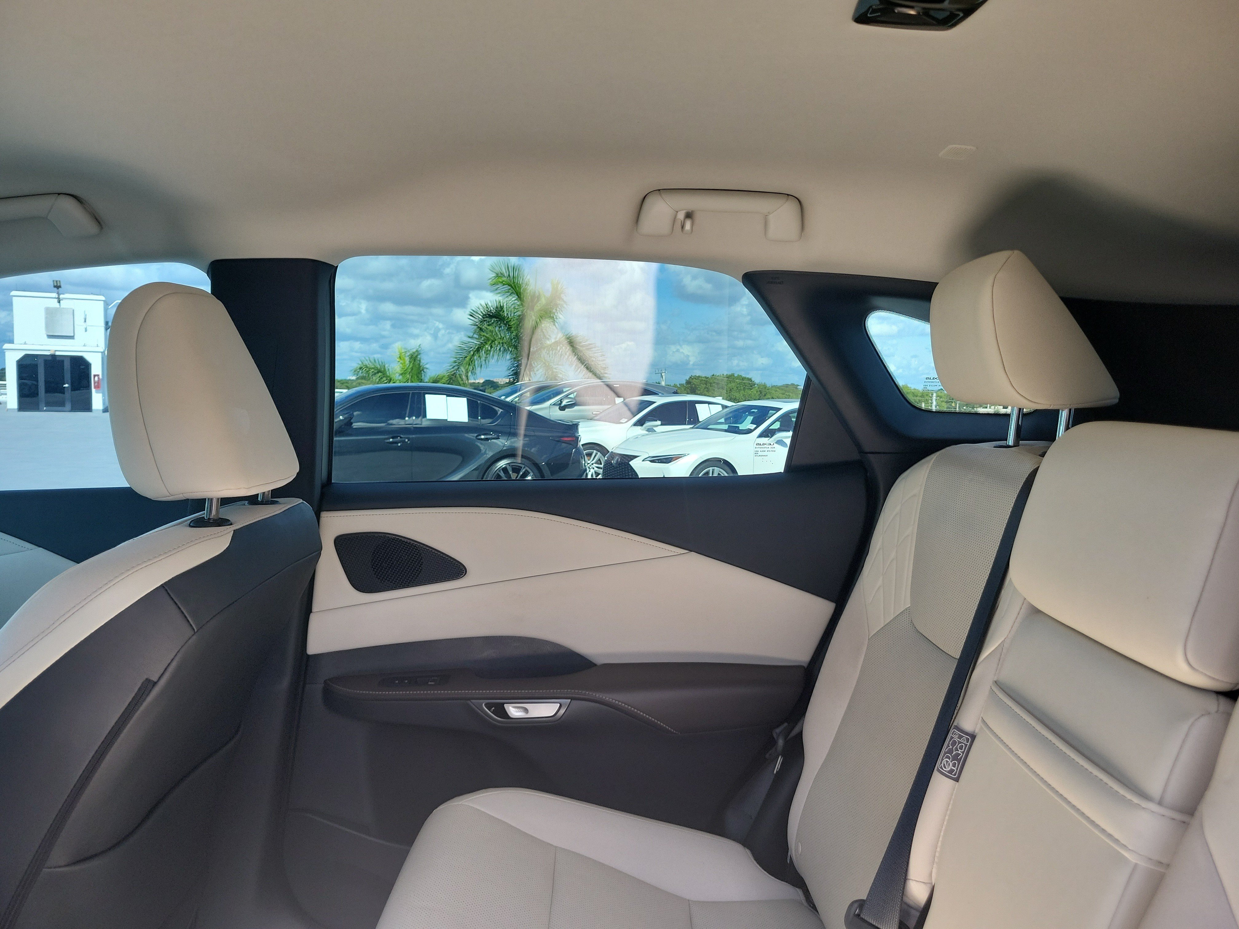 Certified 2024 Lexus RX 350 FWD w/ Technology Package image 13