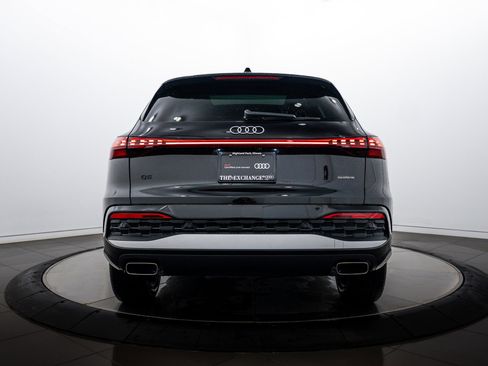 Certified 2025 Audi Q5 Premium w/ Convenience Package image 19