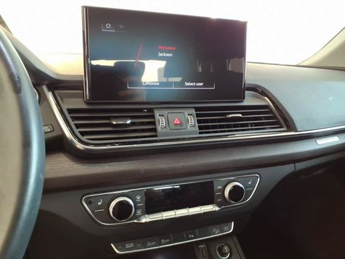 Certified 2023 Audi Q5 2.0T Premium w/ Convenience Package AWD/4WD image 13