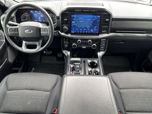 Used 2019 Ford F150 XLT w/ Equipment Group 302A Luxury AWD/4WD image 39