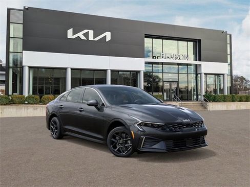 New 2026 Kia K5 LXS image 9