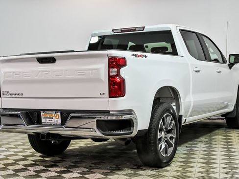 Used 2025 Chevrolet Silverado 1500 LT image 8