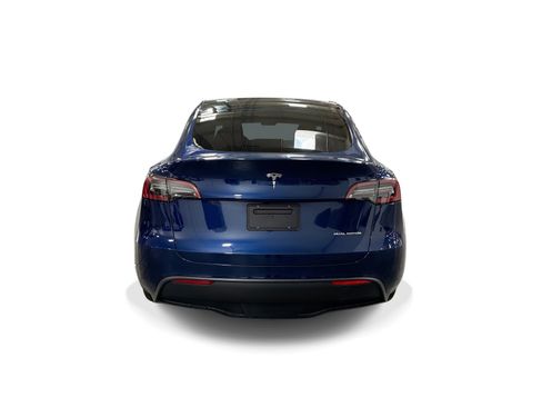 Certified 2023 Tesla Model Y Long Range AWD/4WD image 5