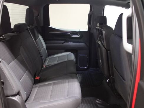 Used 2022 Chevrolet Silverado 1500 LT AWD/4WD image 28