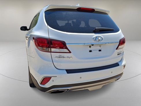 Used 2017 Hyundai Santa Fe Limited AWD/4WD image 8