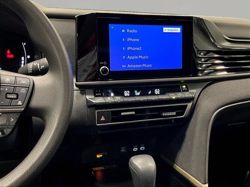 Used 2025 Toyota Camry LE FWD image 9