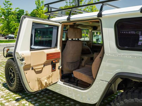 Used 1995 HUMMER H1 4-Door Wagon image 53