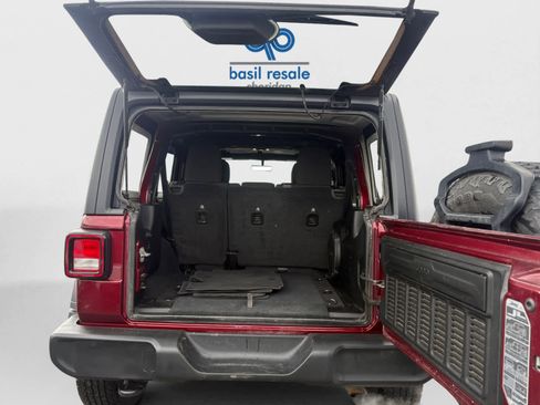 Used 2021 Jeep Wrangler Unlimited Sport image 20