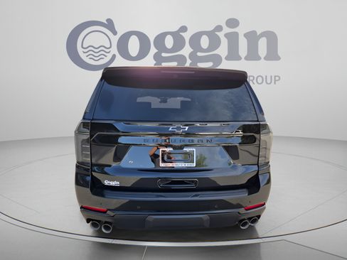 New 2026 Chevrolet Suburban Z71 w/ Z71 Off-Road Package AWD/4WD image 4