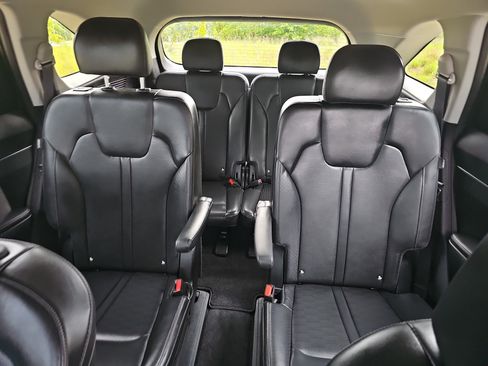 Used 2025 Kia Sorento X-Line EX AWD/4WD image 19