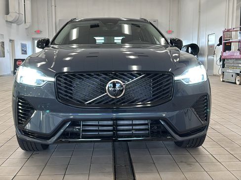 New 2026 Volvo XC60 T8 Plus w/ Climate Package AWD/4WD image 10