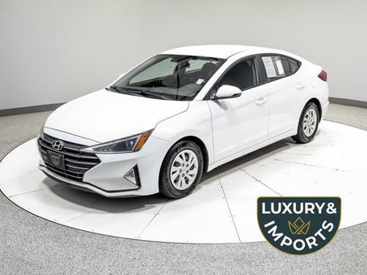 Used 2019 Hyundai Elantra SE w/ Cargo Package