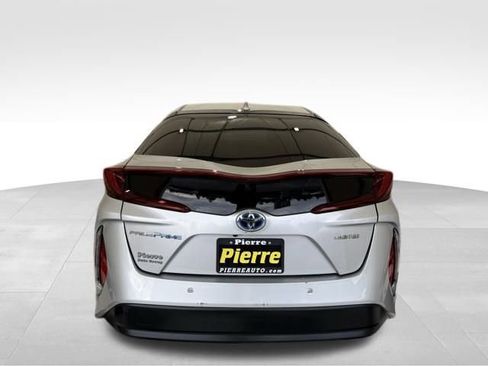 Used 2021 Toyota Prius Prime Limited w/ Carpet Mat Package (TMS) image 3