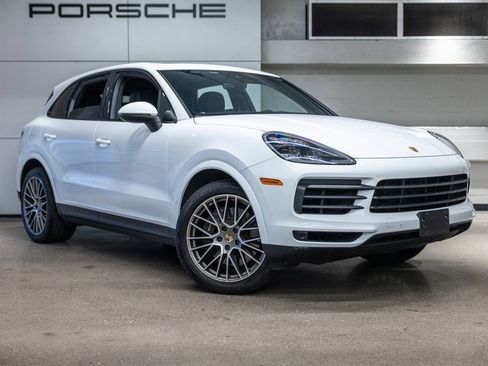 Certified 2023 Porsche Cayenne Platinum Edition w/ Premium Package Plus image 10