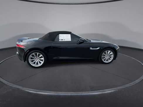 Used 2017 Jaguar F-TYPE Convertible RWD image 9