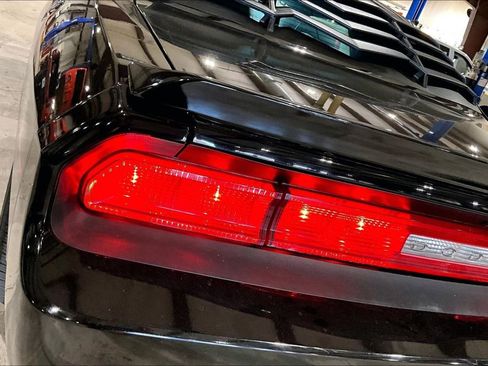 Used 2014 Dodge Challenger R/T w/ R/T Redline Group image 25