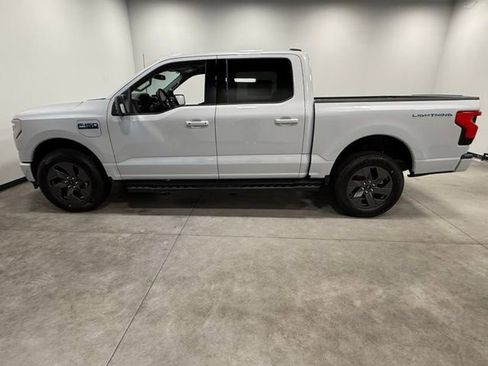 New 2025 Ford F150 Lightning Flash image 8