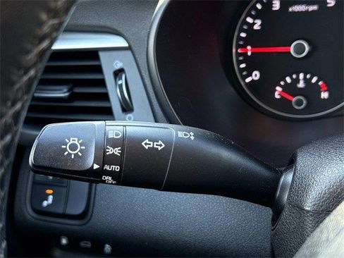 Used 2017 Kia Optima EX w/ Premium Package image 24