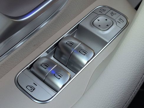 Used 2026 Mercedes-Benz GLE 350 4MATIC image 25