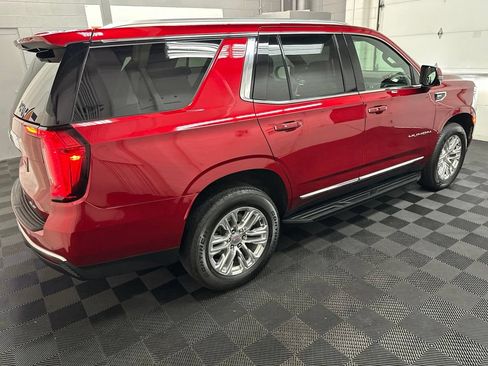 Used 2022 GMC Yukon SLT w/ SLT Premium Package AWD/4WD image 10