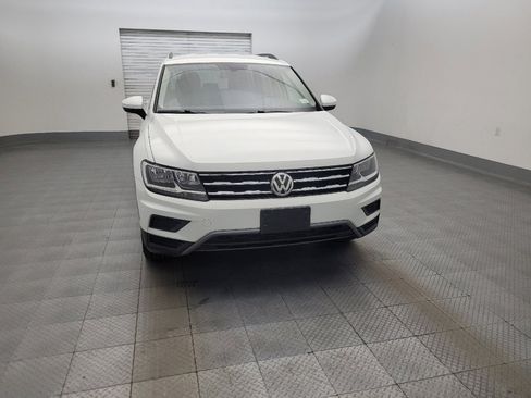 Used 2020 Volkswagen Tiguan SE AWD/4WD image 14