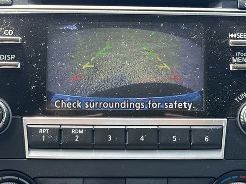 Used 2017 Nissan Altima 2.5 S w/ Power Driver Seat Package FWD image 5