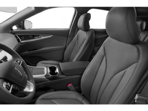 Used 2019 Lincoln Nautilus Select w/ Class II Trailer Tow Package image 9