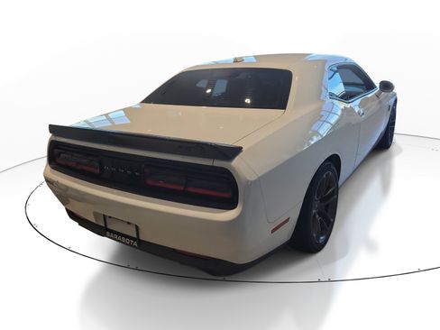 Used 2023 Dodge Challenger SRT Hellcat RWD image 5