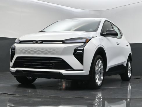 New 2027 Chevrolet Bolt LT FWD image 36