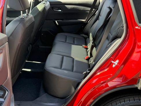 New 2026 Nissan Rogue SV FWD image 22